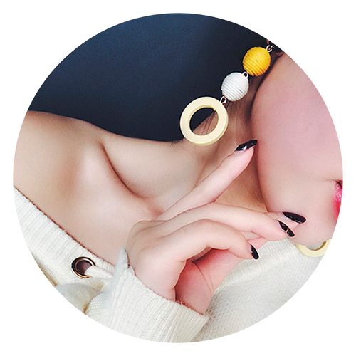 Brincos Redondos De Argola Madeira Moda Coreana Amarelo