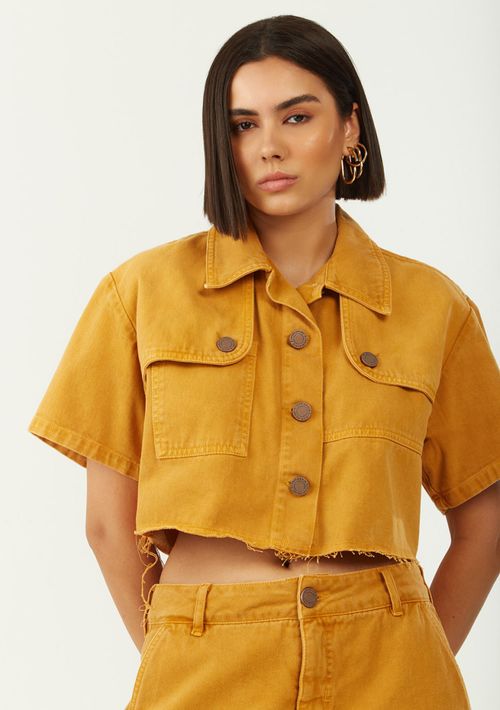 Camisa Zinco Solta Gola Clássica Manga Curta Cropped Marrom