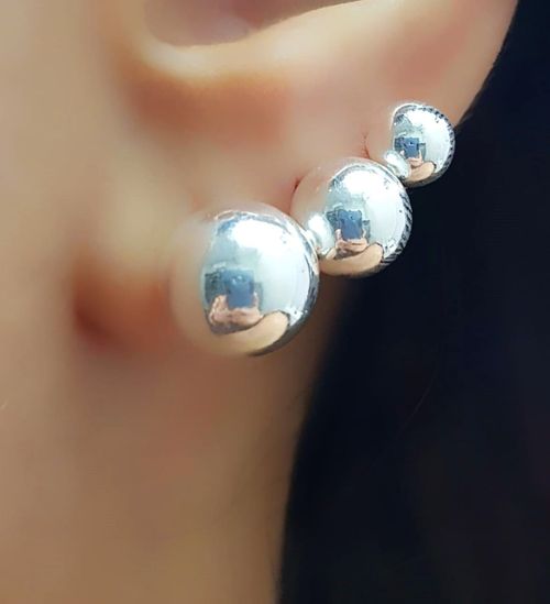 Brinco Trio Bola Lisa Banhado a Prata